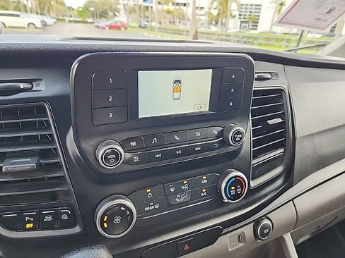 Used 2022 Ford Transit 350 Medium Roof image 24