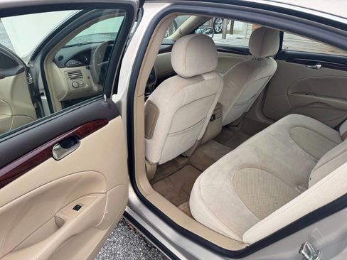 Used 2008 Buick Lucerne CX image 13