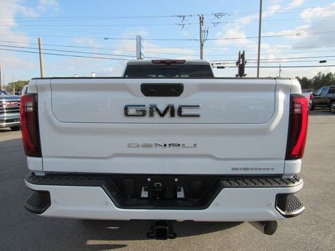 New 2026 GMC Sierra 3500 Denali Ultimate image 5