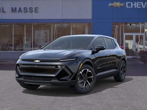 New 2026 Chevrolet Equinox EV LT image 6