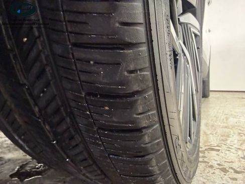 Used 2025 Lincoln Aviator Reserve w/ Equipment Group 201A AWD/4WD image 11