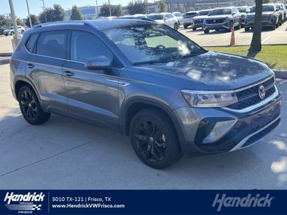 Certified 2022 Volkswagen Taos SE w/ IQ.Drive SE Package