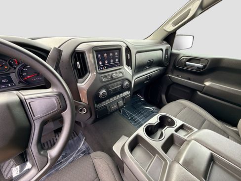 Used 2022 Chevrolet Silverado 1500 Custom image 27