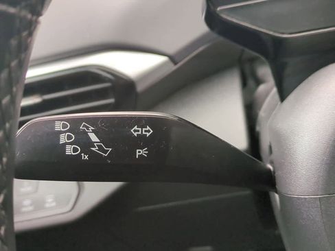 Used 2022 Volkswagen ID.4 Pro image 25