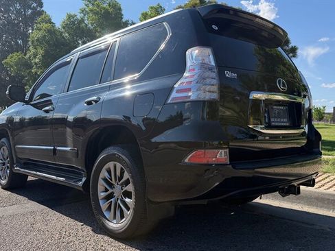 Used 2015 Lexus GX 460 Luxury AWD/4WD image 7