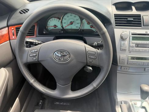 Used 2006 Toyota Solara SLE FWD image 15