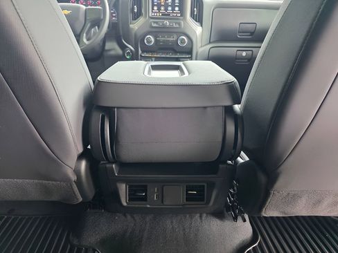 New 2026 Chevrolet Silverado 1500 W/T w/ WT Value Package AWD/4WD image 7