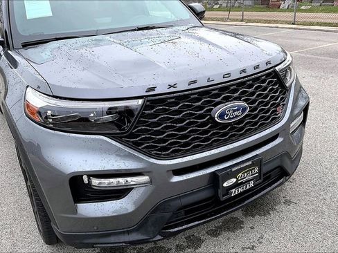 Certified 2024 Ford Explorer ST w/ Equipment Group 401A AWD/4WD image 31