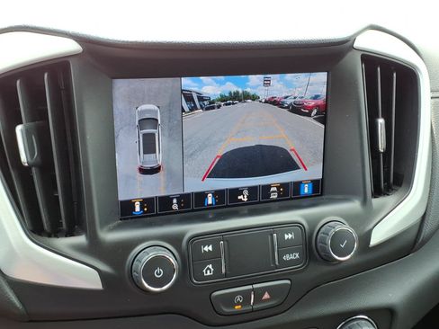 Certified 2022 GMC Terrain SLT w/ Infotainment Package II AWD/4WD image 23