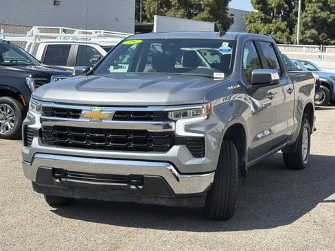 Used 2025 Chevrolet Silverado 1500 LT AWD/4WD image 8