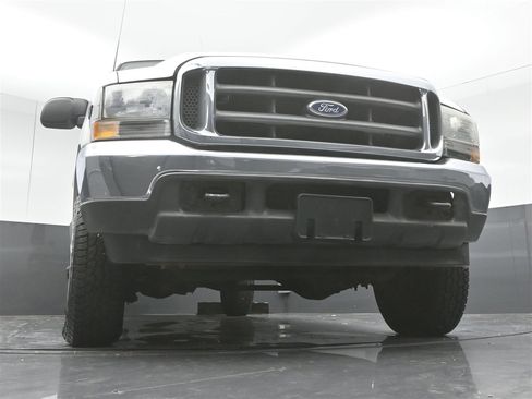 Used 2002 Ford F250 XLT image 27