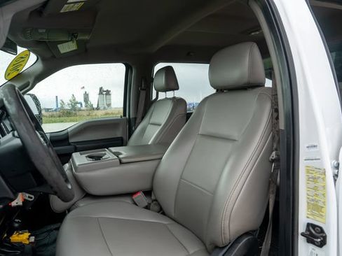 Used 2018 Ford F550 4x4 Crew Cab Super Duty image 15