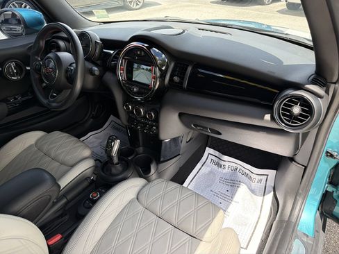 Used 2020 MINI Cooper S w/ Signature Upholstery Package FWD image 16