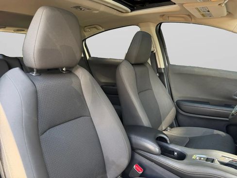 Used 2022 Honda HR-V EX image 35