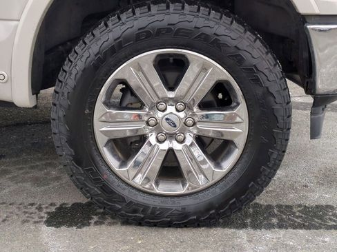 Used 2018 Ford F150 Lariat w/ Equipment Group 502A Luxury image 25