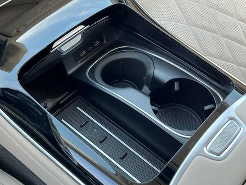 Used 2022 Mercedes-Benz S 580 4MATIC Sedan w/ Rear Seat Package image 27