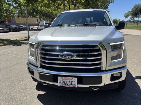 Used 2017 Ford F150 XLT w/ Equipment Group 302A Luxury AWD/4WD image 2