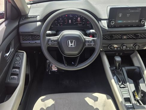 Used 2023 Honda Accord LX image 12