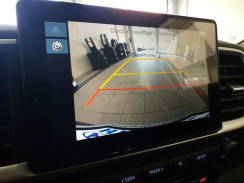 New 2026 Hyundai Venue SEL FWD image 9