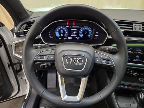 Certified 2025 Audi Q3 2.0T Premium w/ Convenience Package image 20