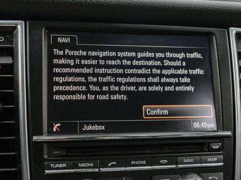 Used 2014 Porsche Panamera S image 39