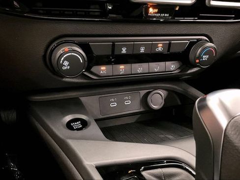 New 2027 Nissan Sentra S w/ Floor Mat Package FWD image 28