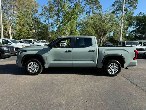 Used 2025 Toyota Tundra SR5 w/ SR5 Convenience Package RWD image 2