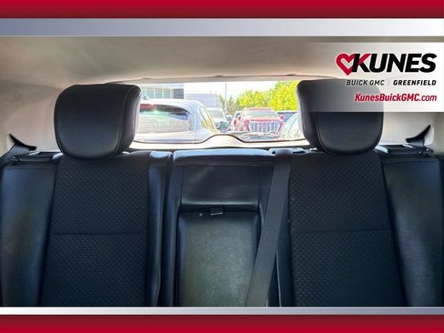 Used 2020 Buick Encore Preferred FWD image 30