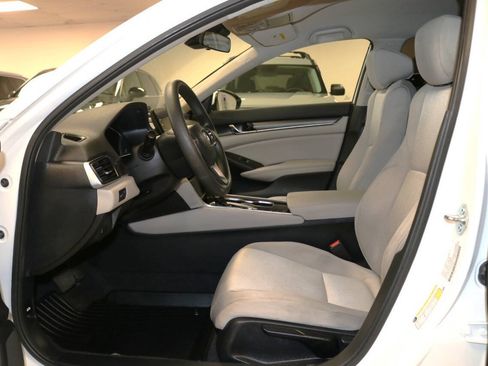 Used 2022 Honda Accord LX image 13