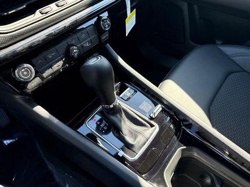 New 2026 Jeep Compass Latitude image 26