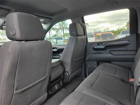 Used 2024 Chevrolet Silverado 1500 LT w/ Convenience Package II image 9