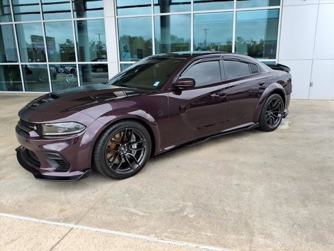 Used 2022 Dodge Charger Scat Pack image 3