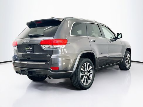 Used 2018 Jeep Grand Cherokee Overland image 9