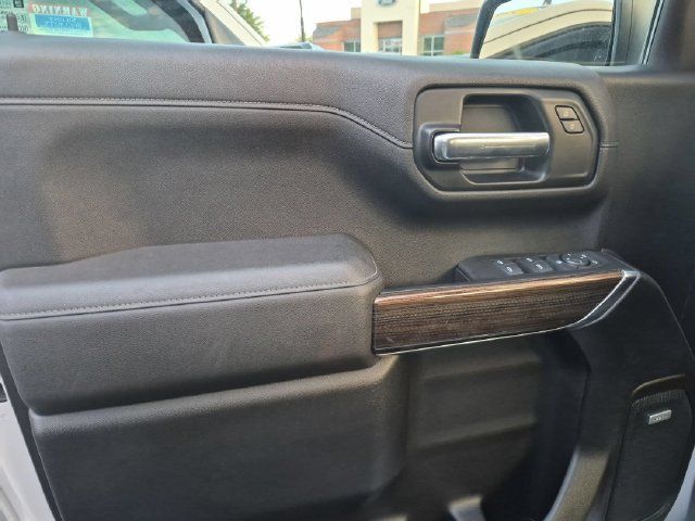 Used 2021 Chevrolet Silverado 1500 LT Trail Boss w/ Convenience Package II AWD/4WD image 12