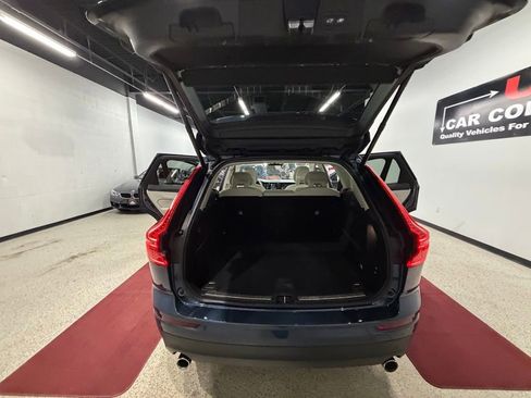 Used 2018 Volvo XC60 T5 Momentum w/ Convenience Package image 46