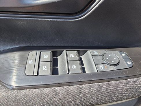 New 2026 Nissan Kicks S FWD image 14
