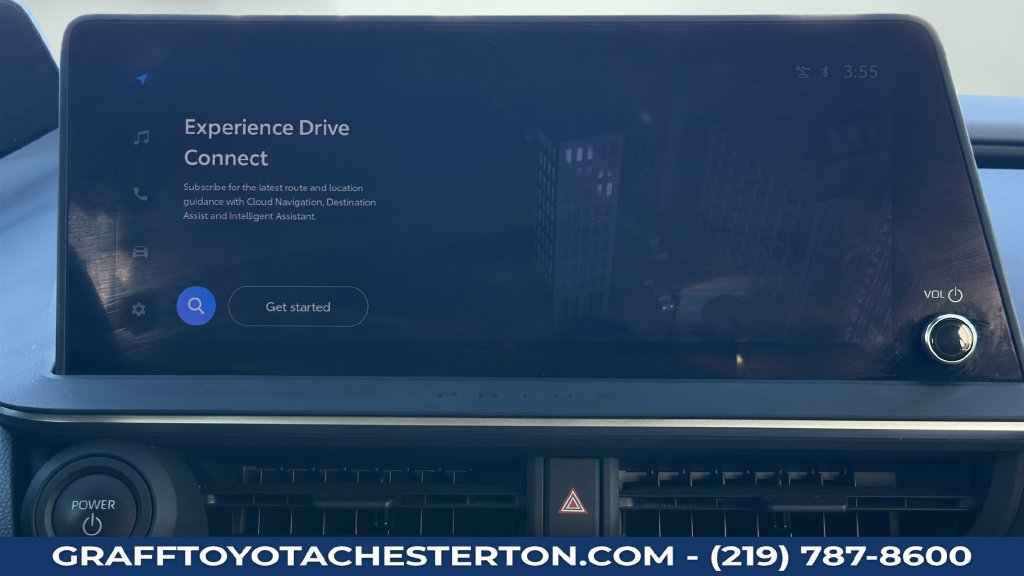 Used 2024 Toyota Prius XLE FWD image 18