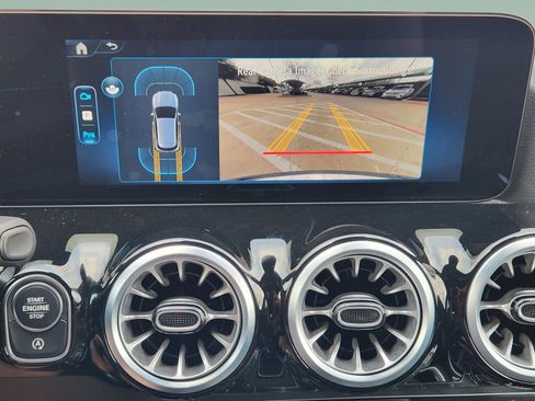 Certified 2025 Mercedes-Benz GLA 250 4MATIC image 11