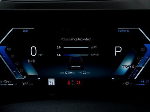 Used 2024 BMW X5 xDrive50e w/ Premium Package image 26