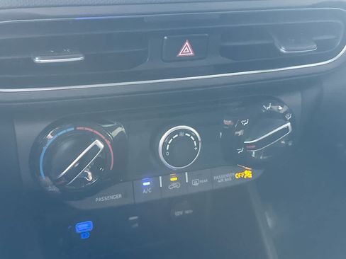 Used 2023 Hyundai Kona SEL FWD image 20