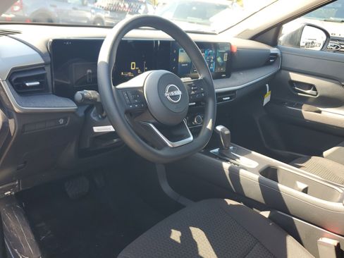 New 2026 Nissan Kicks S image 9