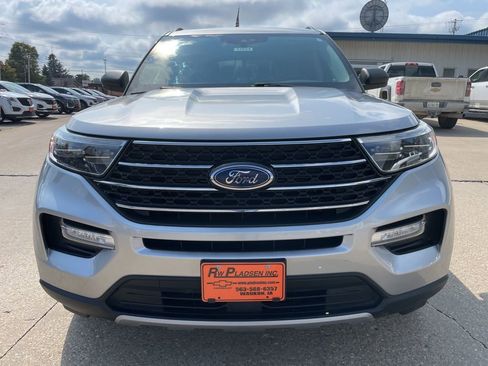 Used 2021 Ford Explorer XLT w/ Equipment Group 202A image 25