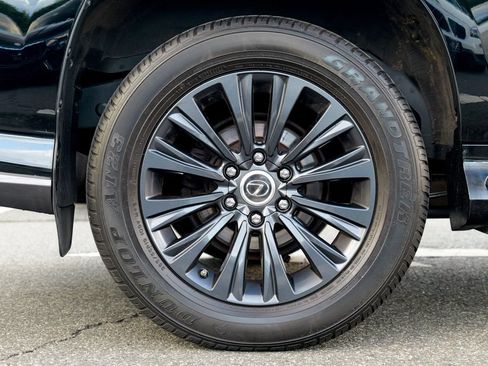 Used 2023 Lexus GX 460 Premium AWD/4WD image 13