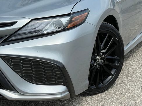 Used 2021 Toyota Camry XSE w/ Cold Weather Package FWD image 2