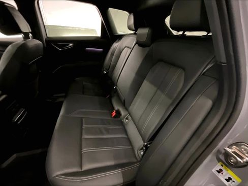 Used 2023 Audi Q4 e-tron Premium Plus w/ Premium Plus image 26