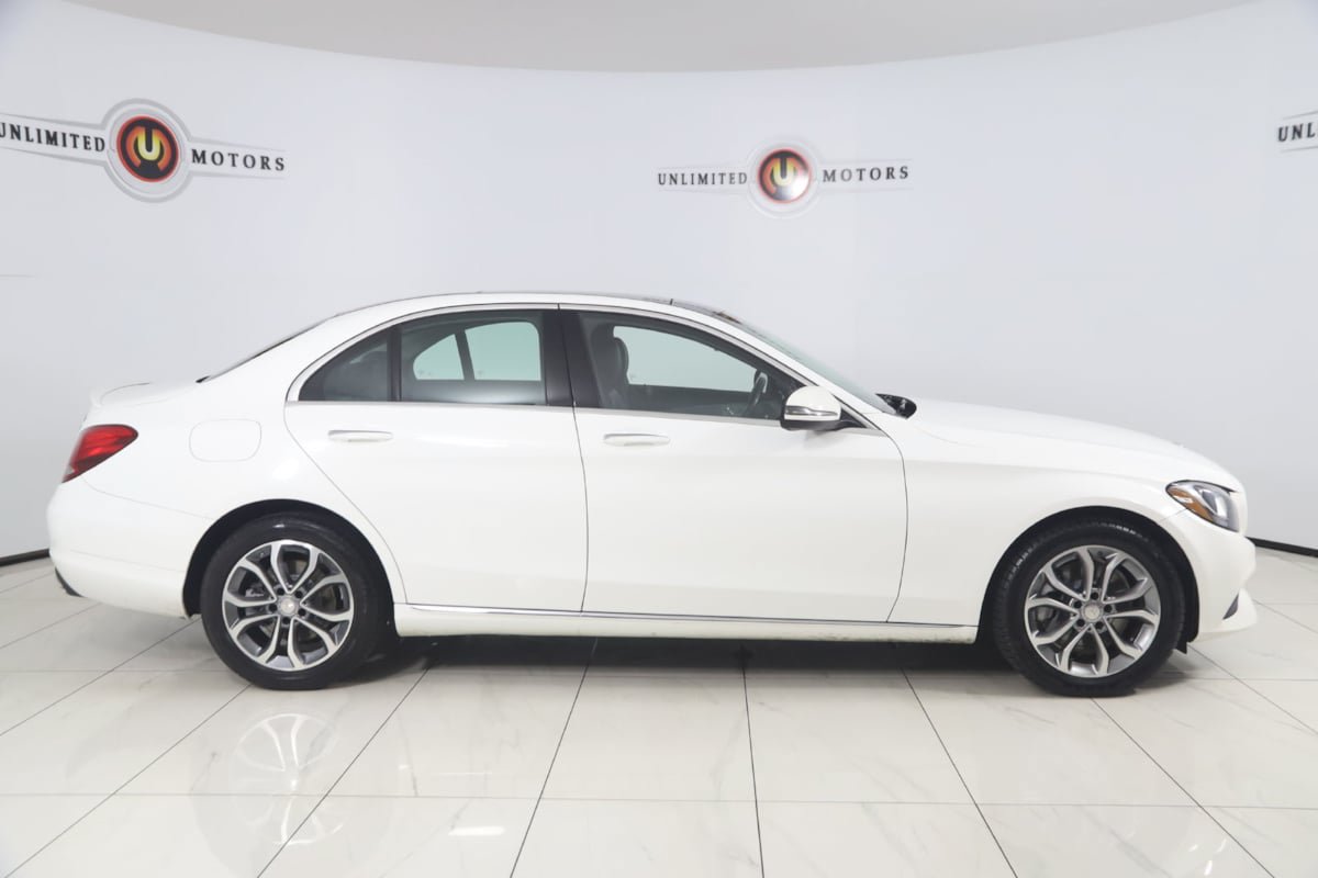Used 2016 Mercedes-Benz C 300 4MATIC Sedan image 2