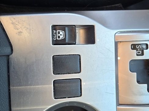 Used 2017 Toyota 4Runner SR5 image 35