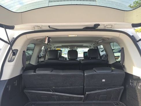 Used 2019 INFINITI QX80 Luxe w/ 22" Wheel Package RWD image 4