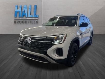 New 2026 Volkswagen Atlas Peak Edition
