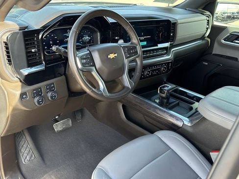 Used 2023 Chevrolet Silverado 1500 LTZ image 25